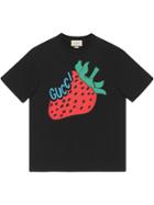 Gucci T-shirt With Gucci Strawberry Print - Black