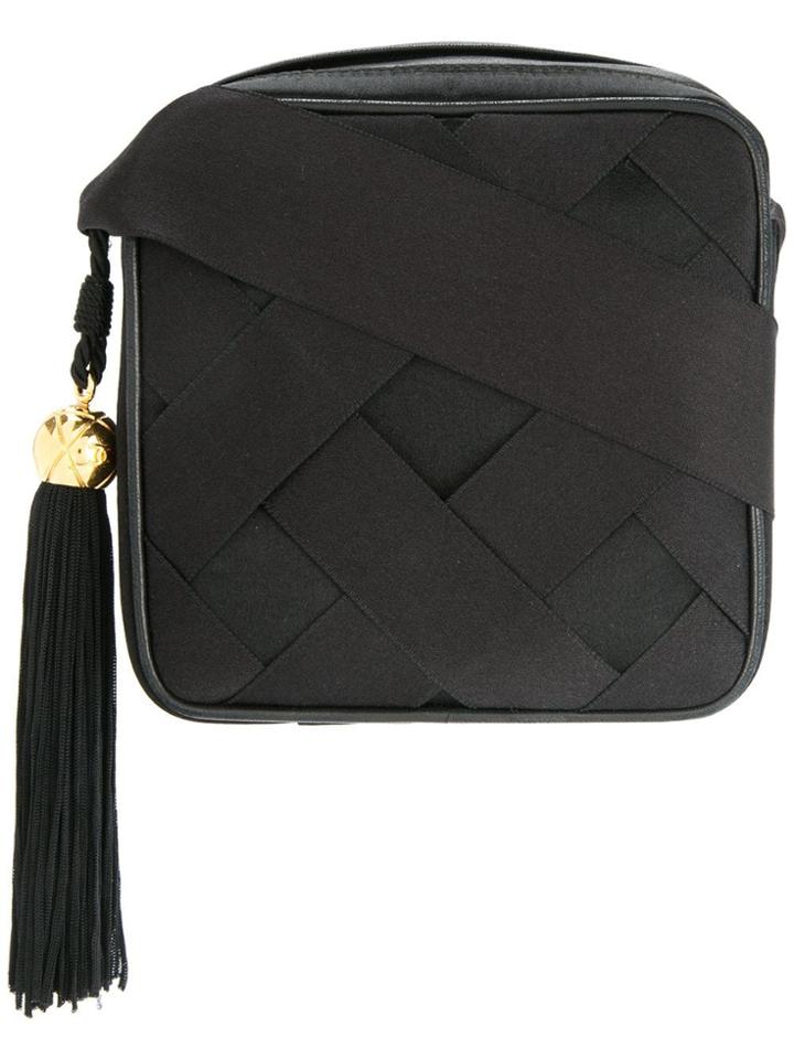Chanel Vintage Cc Fringe Shoulder Bag - Black