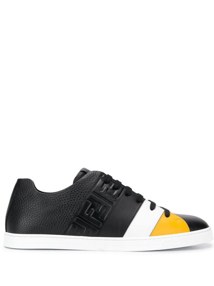 Fendi Debossed Ff Logo Sneakers - Black