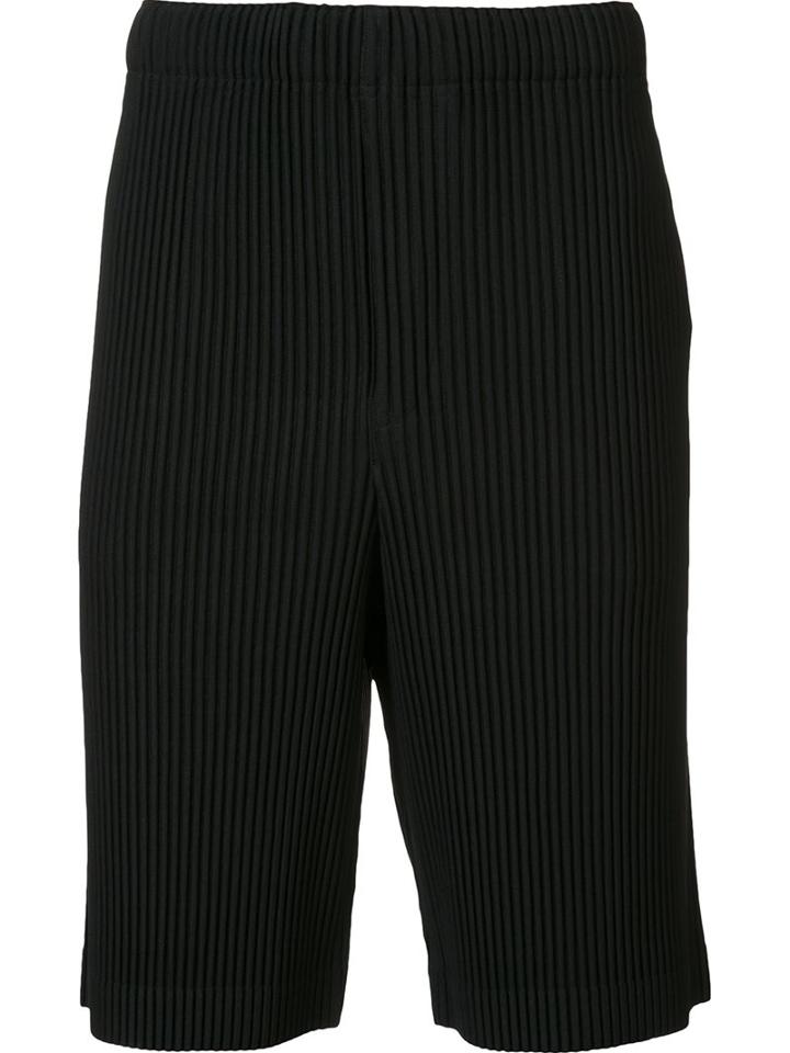 Homme Plissé Issey Miyake Pleated Shorts, Men's, Size: 3, Black, Polyester