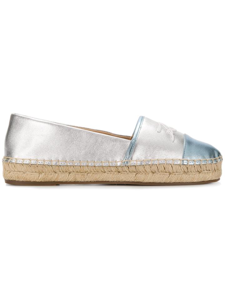Karl Lagerfeld Logo Embroidered Espadrilles - Metallic