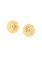 Chanel Pre-owned 1988 Matelassé Cc Earrings - Gold