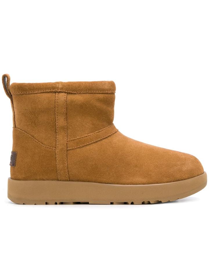 Ugg Australia Flat Ankle Boots - Brown