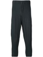 Homme Plissé Issey Miyake Ribbed Cropped Trousers - Grey