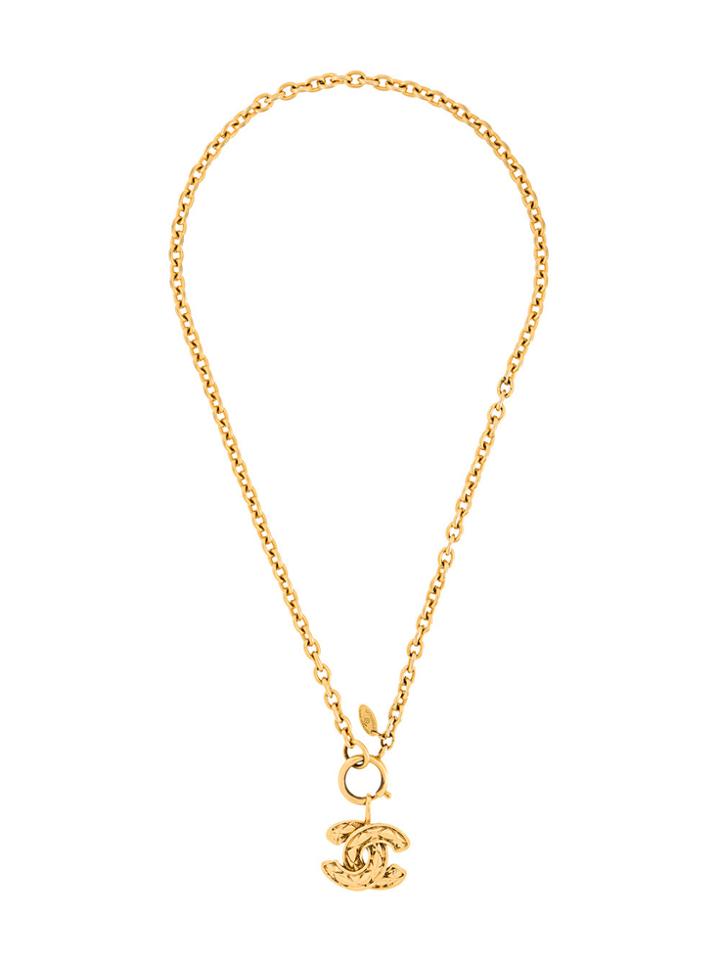 Chanel Vintage 1980s Vintage Chanel Quilted Pendant - Metallic