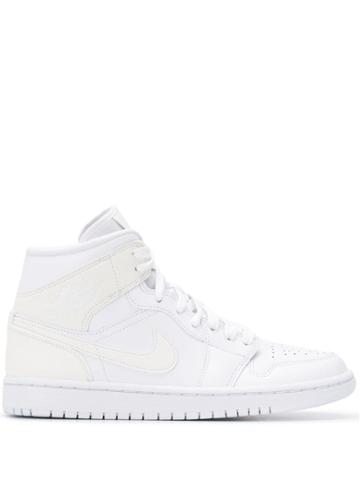 Nike Air Jordan Retro 1 Sneakers - White