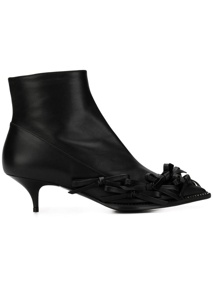 Nº21 Kitten Heel Booties - Black