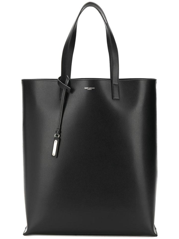Saint Laurent Saint Laurent 3969069xp0e 1000 Furs & Skins->calf