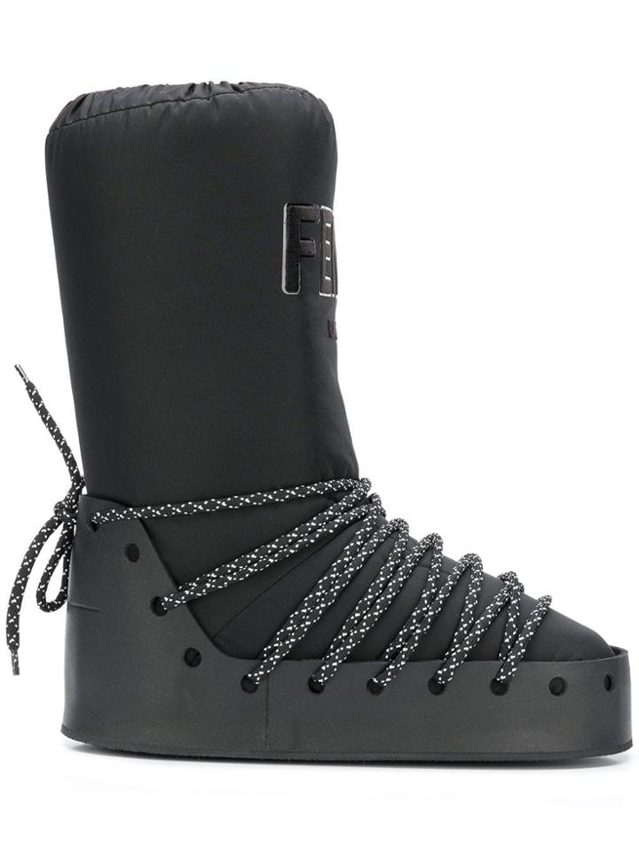Fendi Logo Moon Boots - Black