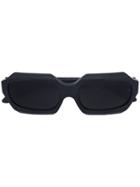 Kuboraum Geometric Tinted Sunglasses - Black