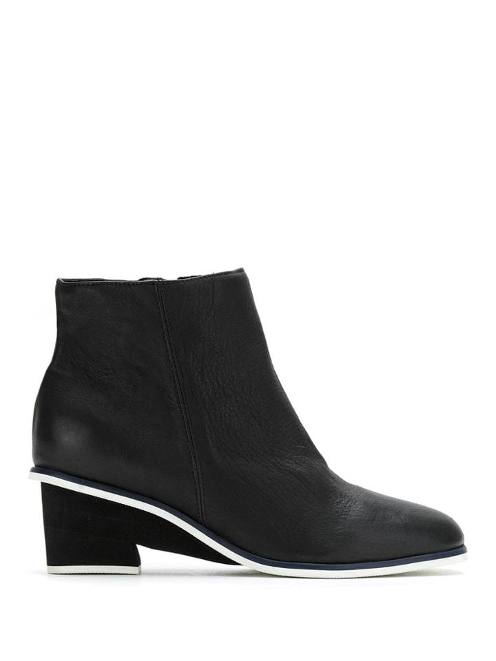 Mara Mac Leather Ankle Boots - Black