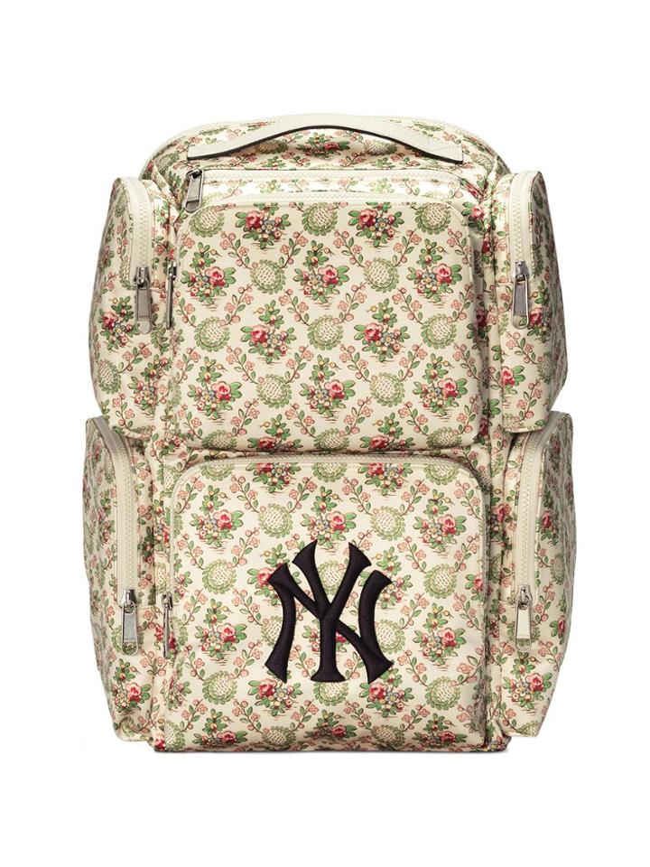 Gucci Large Backpack With Ny Yankees&trade; Patch - Nude & Neutrals