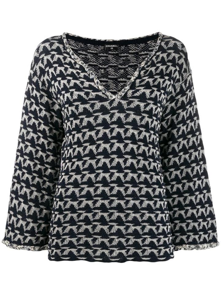 Chanel Pre-owned Patterned V-neck Sweater - Blue