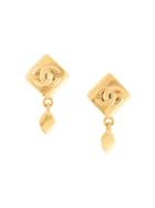 Chanel Pre-owned 1996 Cc Logo Earrings - Gold