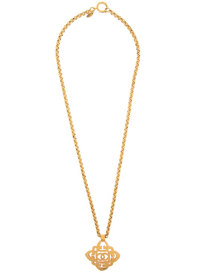 Chanel Vintage Diamond Cut Necklace - Metallic