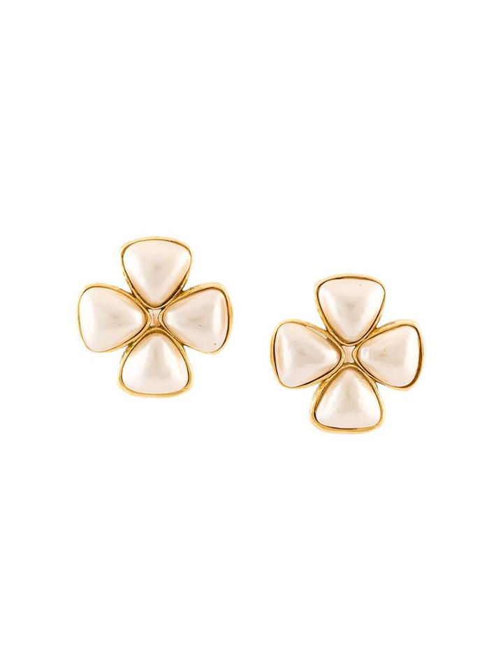Chanel Vintage Clover Clip-on Earrings, Women's, White