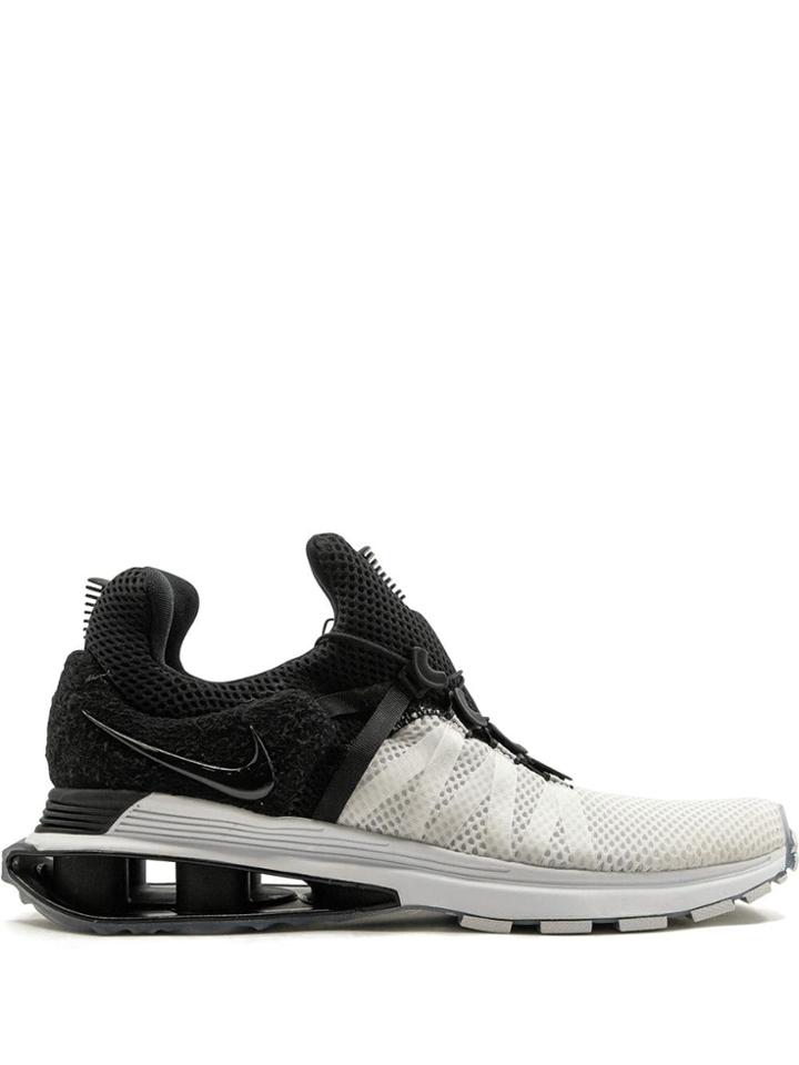 Nike Shox Gravity - White