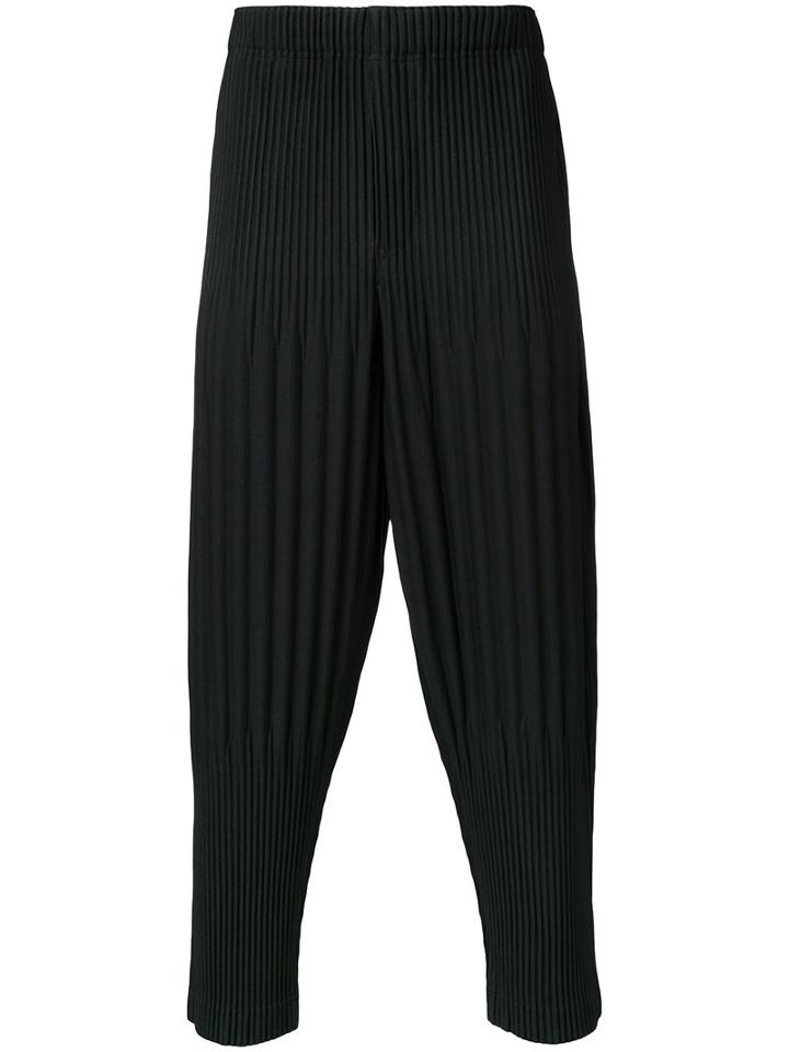 Homme Plissé Issey Miyake Pleated Cropped Length Trousers, Men's, Size: 2, Black, Polyester