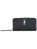 Fendi Quilted Zip-around Purse - Black