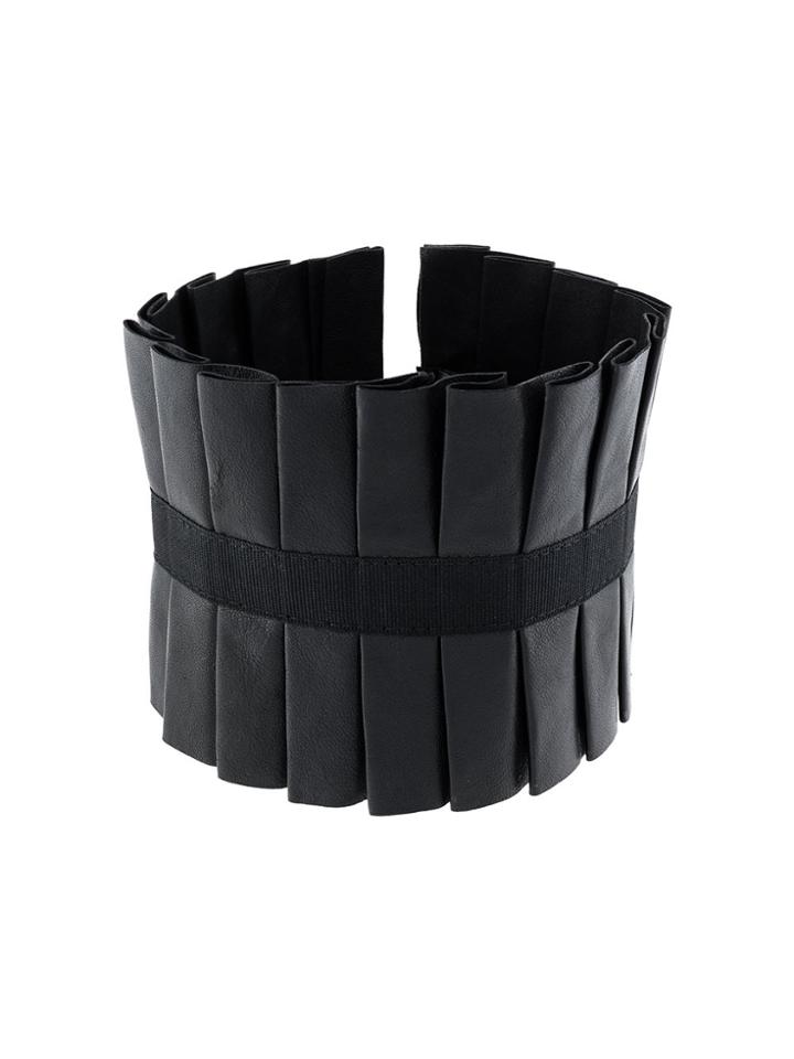 Masnada Pleated Choker Necklace - Black