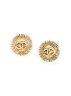 Chanel Vintage Edge Logo Cc Round Earrings - Gold