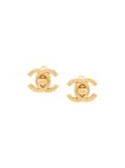Chanel Pre-owned 1996 Chanel Clip-on Earrings - Gold