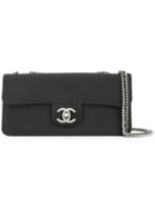 Chanel Pre-owned Cc Logo Chain Shoulder Bag - Black