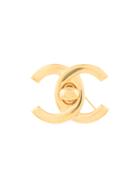 Chanel Vintage Cc Turnlock Brooch Pin - Metallic
