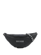 United Standard Logo Plaque Belt Bag - Black