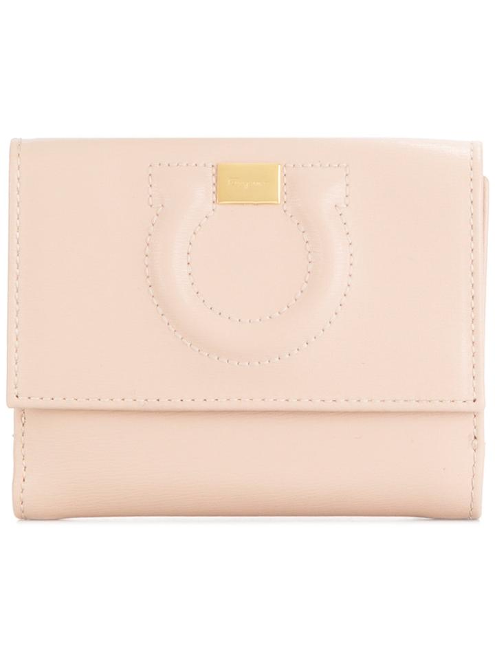 Salvatore Ferragamo Textured Gancio Wallet - Nude & Neutrals