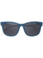 Oscar De La Renta Wide Framed Sunglasses - Blue