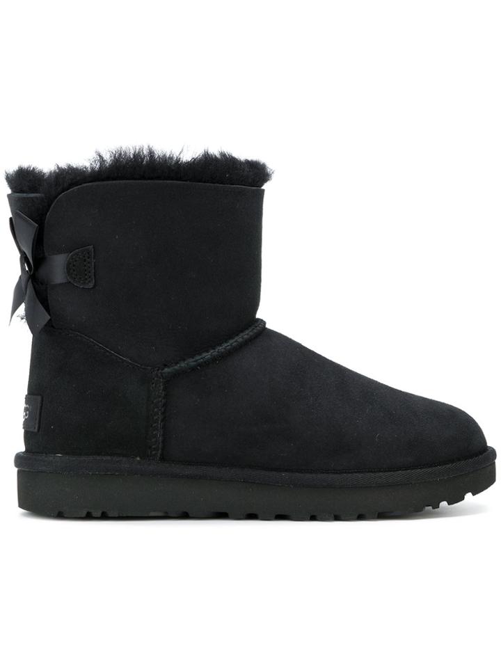 Ugg Australia Classic Short Boots - Black