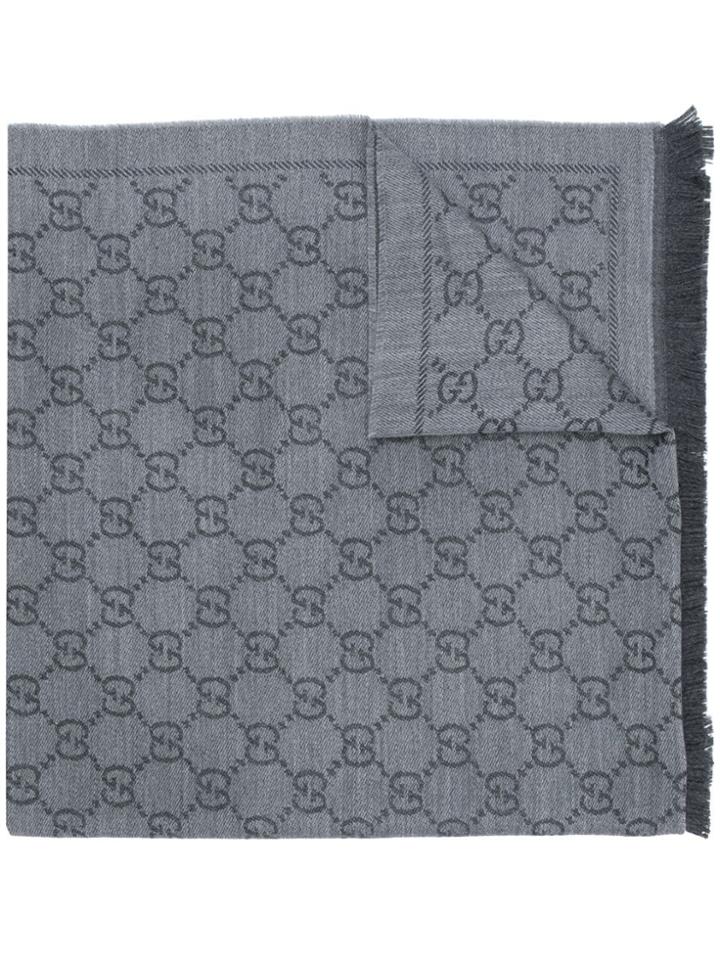 Gucci Gg Jacquard Pattern Knitted Scarf - Grey