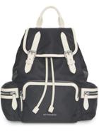 Burberry The Medium Rucksack In Technical Nylon And Leather - Black