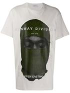 Ih Nom Uh Nit Printed 'runway Division' T-shirt - White