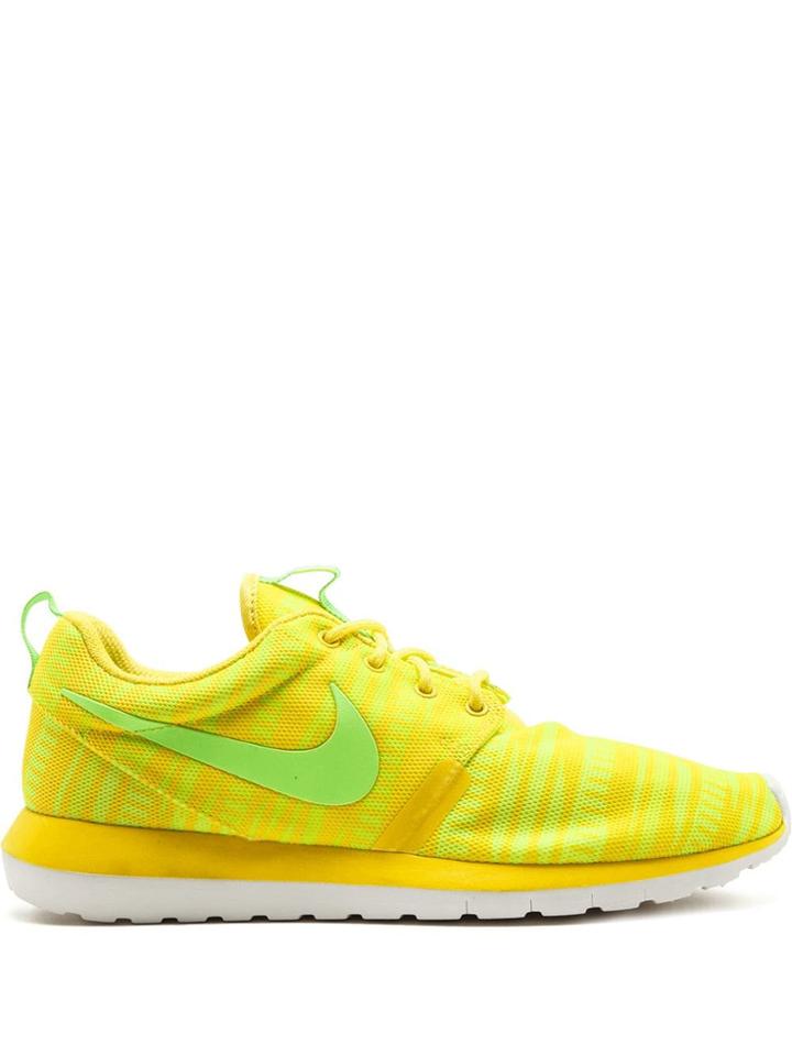 Nike Rosherun Nm Br Sneakers - Yellow
