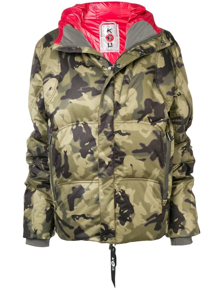 Kru Camouflage Oversized Puffer Jacket - Green