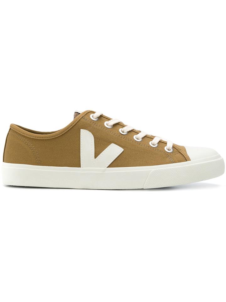 Veja Wata Sneakers - Brown