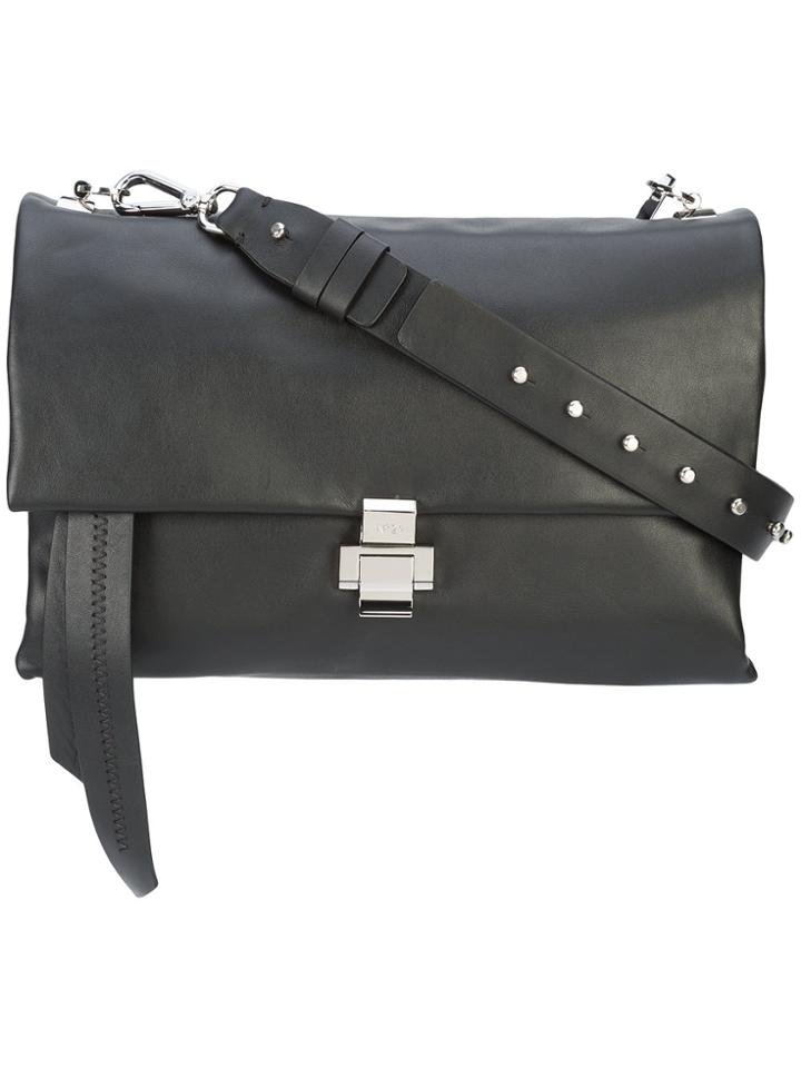 No21 Classic Shoulder Bag - Black
