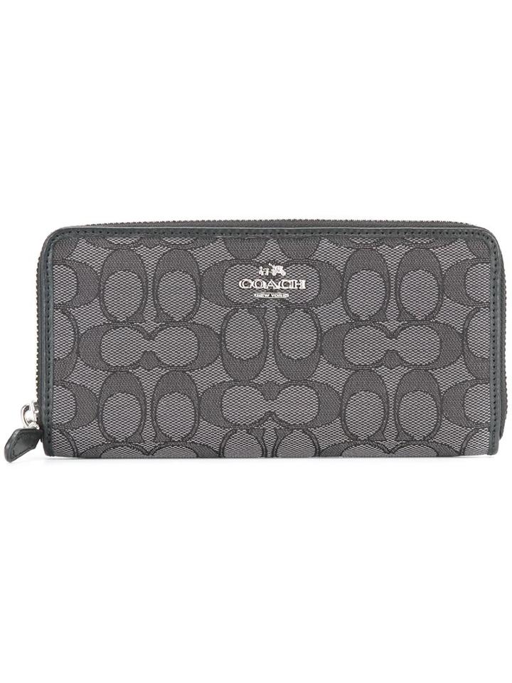 Coach Zipped Elongated Wallet