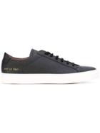 Common Projects Lace-up Trainers - Black