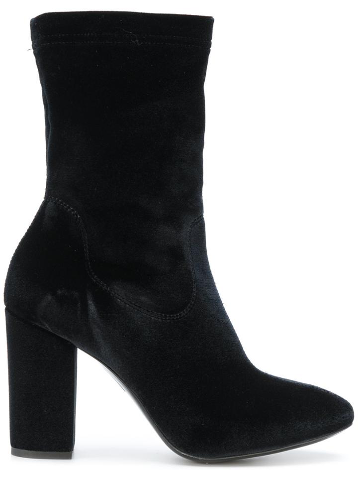 Strategia Velvet Boots - Black