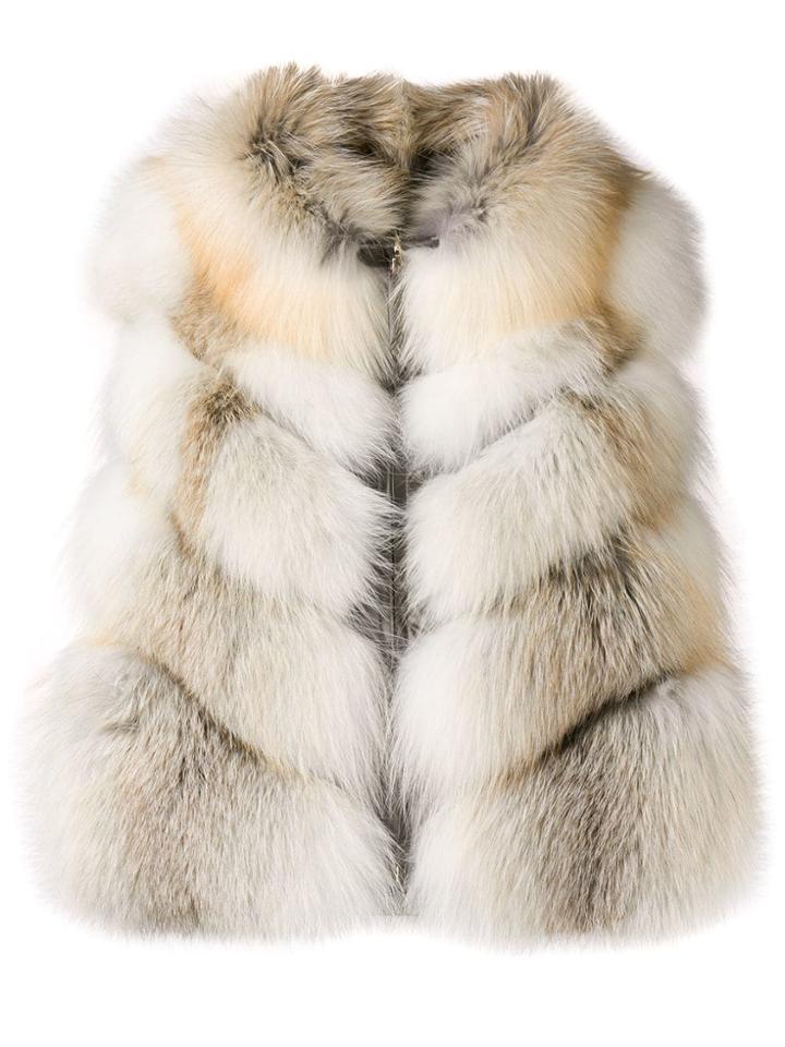 Liska Sleeless Jacket - Nude & Neutrals