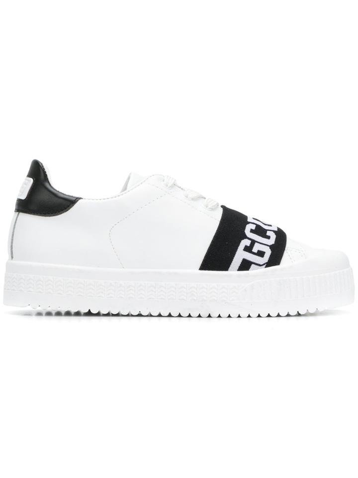 Gcds Low Top Logo Sneakers - Black