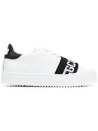 Gcds Low Top Logo Sneakers - Black