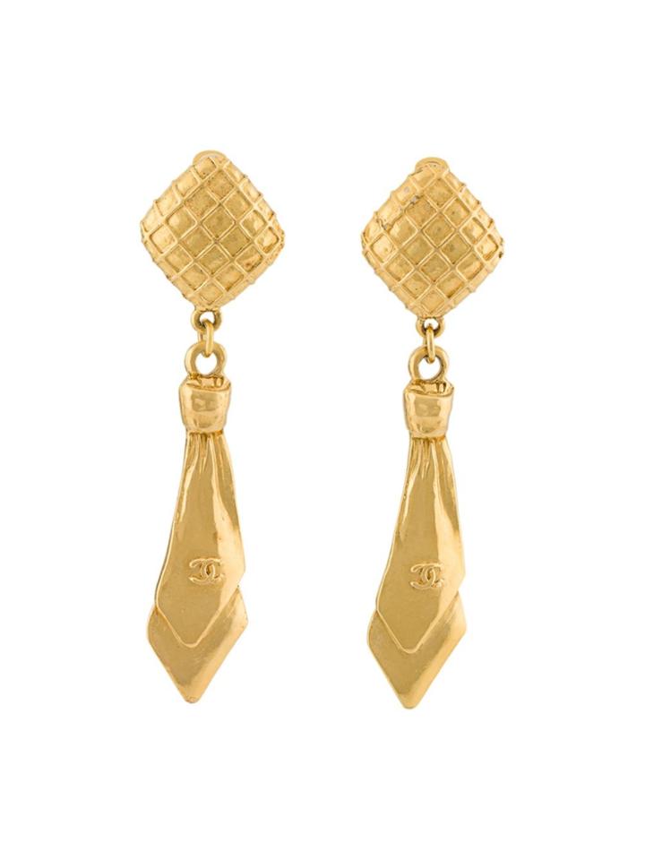 Chanel Vintage Tie Clip On Earrings - Metallic