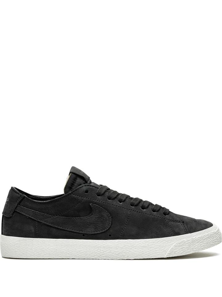 Nike Sb Zoom Blazer Low Decon Sneakers - Black