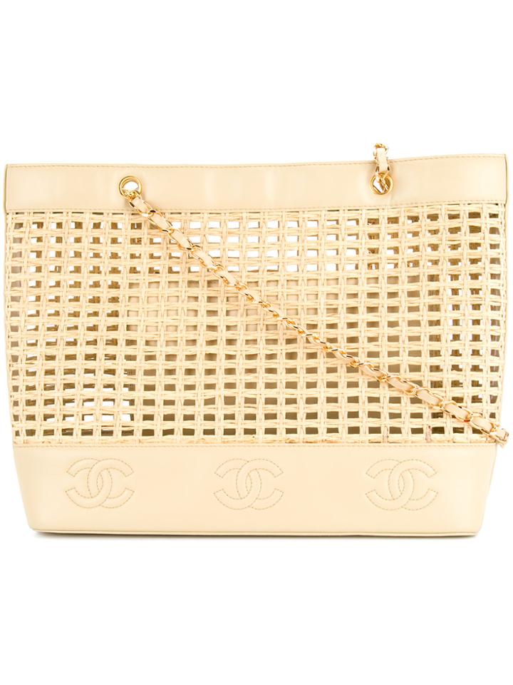 Chanel Vintage Cc Logos Basket Chain Shoulder Bag - Nude & Neutrals