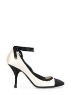 Chanel Pre-owned 2010's Lace-up Contrasting Pumps - White