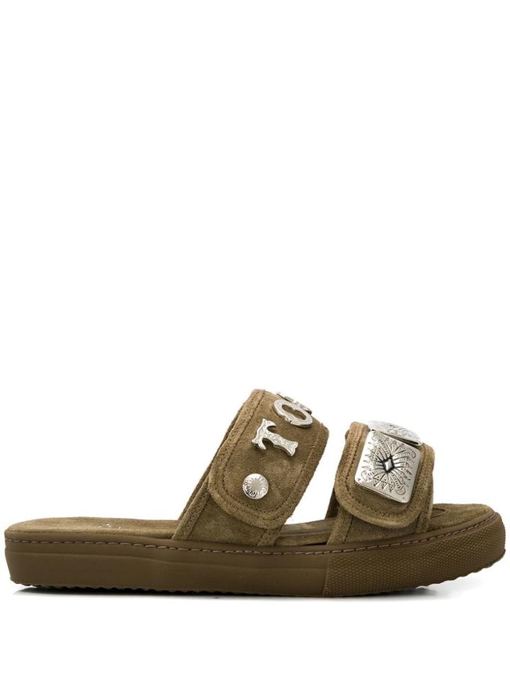 Toga Pulla Logo Plaque Slides - Green